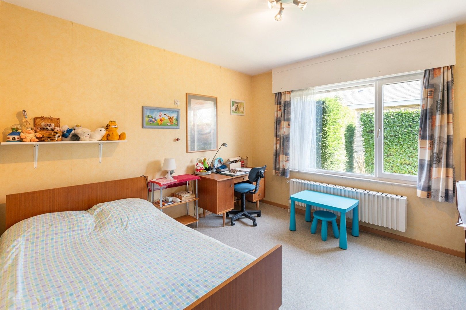 Ruime alleenstaande villa-bungalow met zongerichte tuin en garage foto 10