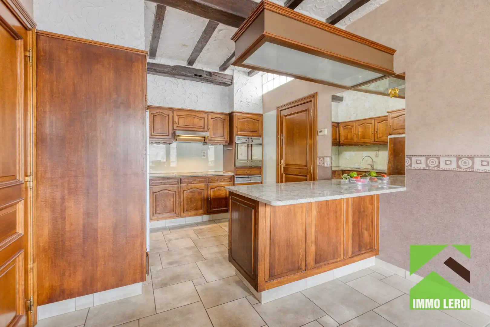 Ruime woning + 400m² opslagruimte/ werkplaats - Tongeren-Noord foto 5