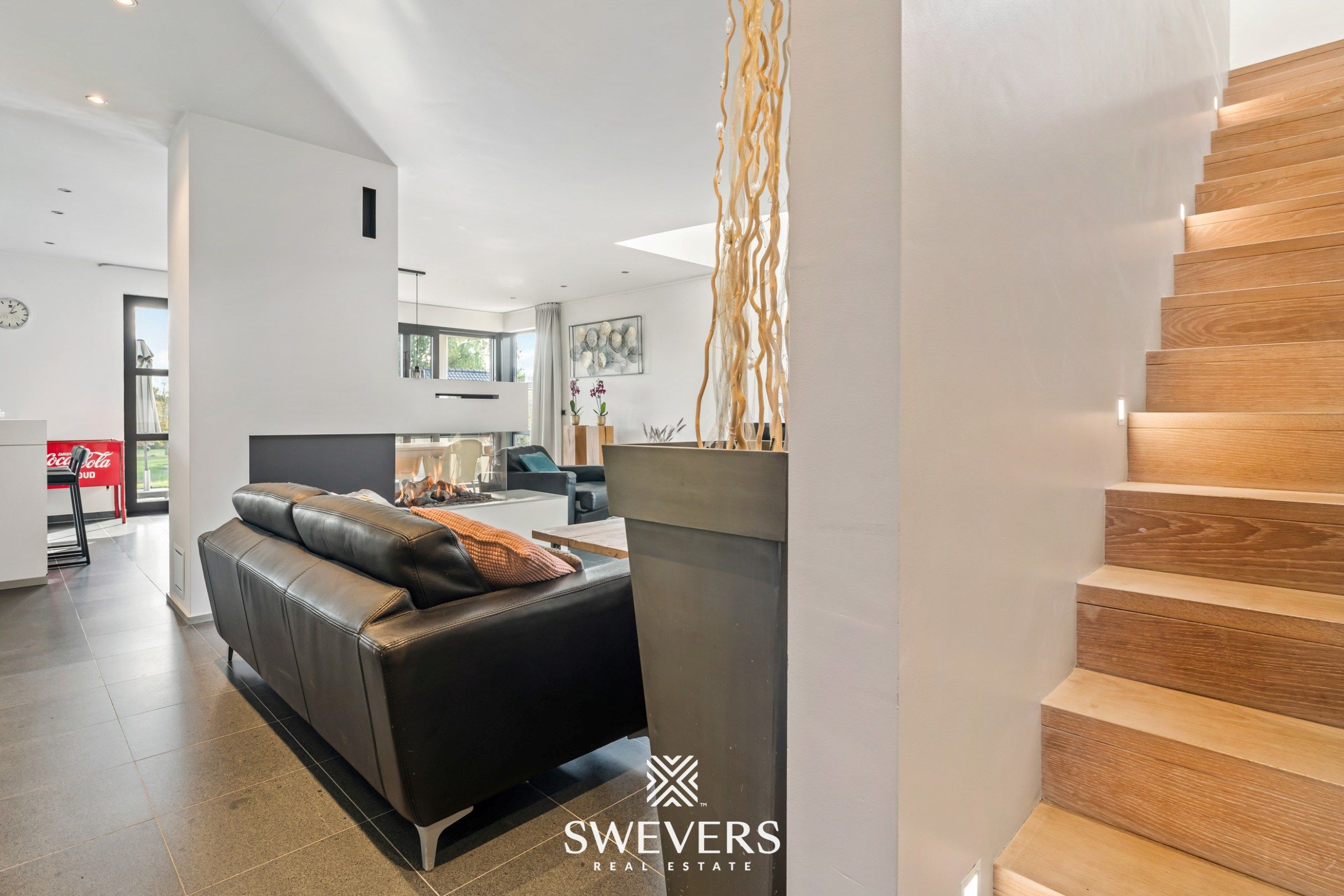 Gezinswoning met 4 slaapkamers op perceel van 18a 50ca foto 5