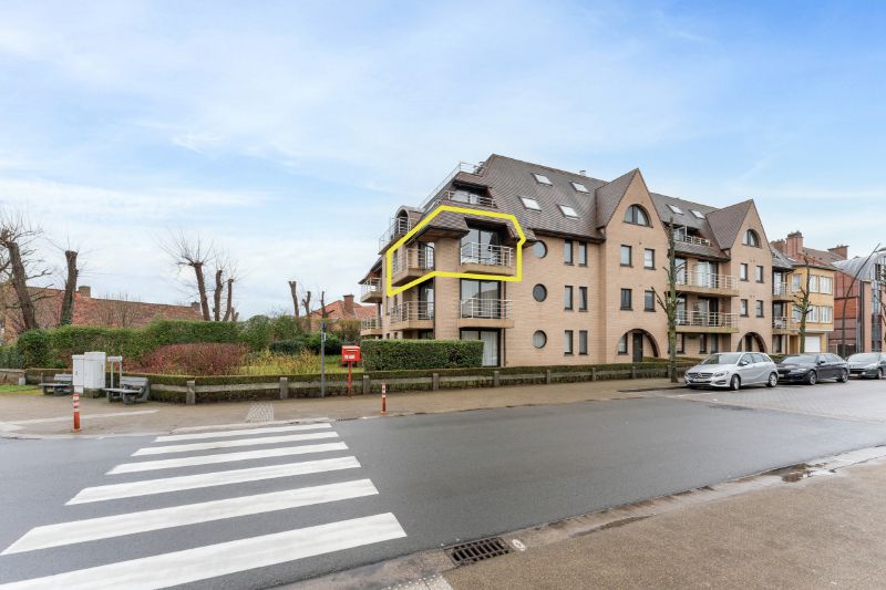 Ruim appartement met 3 slaapkamers, 2 terrassen en garage foto 17