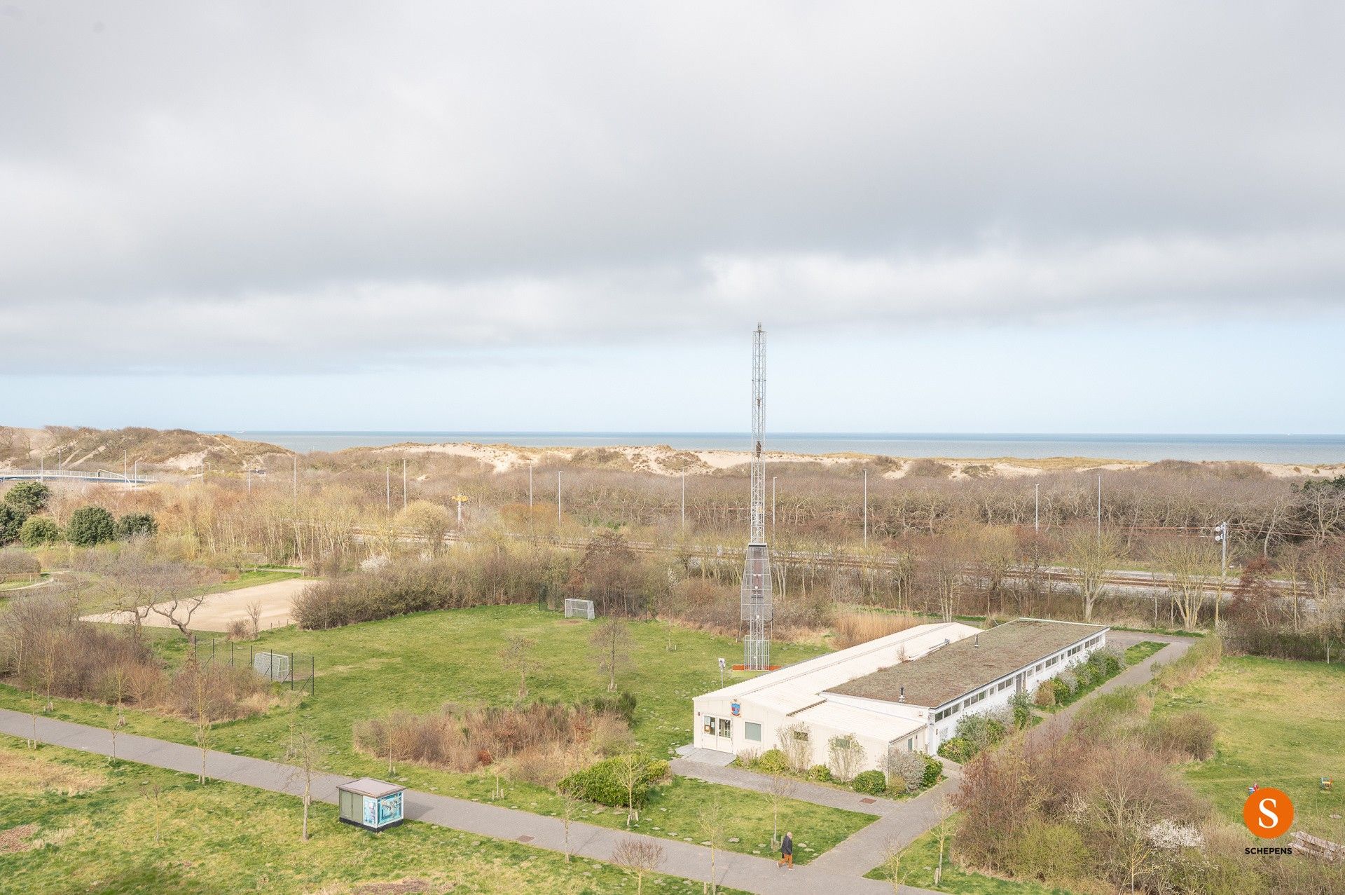 Luxe penthouse met zicht op zee te koop te Bredene. foto 5