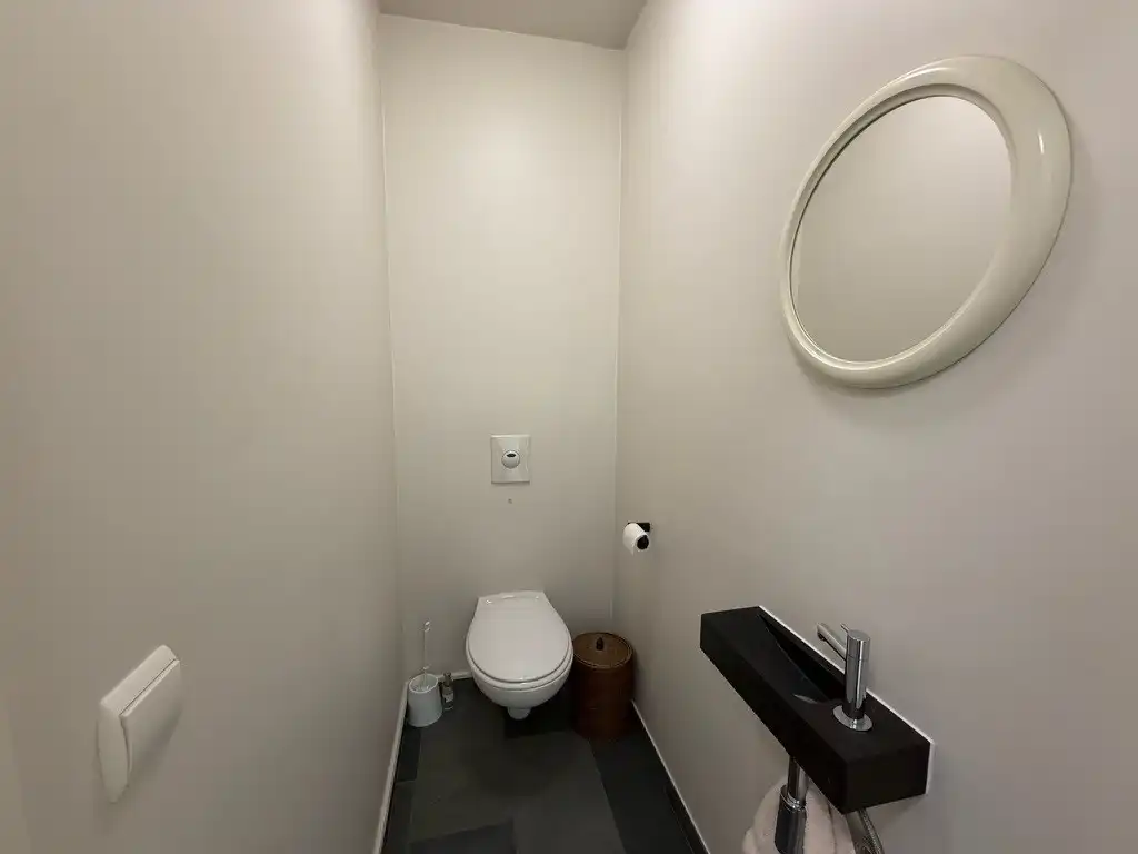 Genk, Schabartstraat 6 bus 11: modern energiezuinig appartement met 2 slaapkamers, terras en ondergrondse autostaanplaats. foto 15