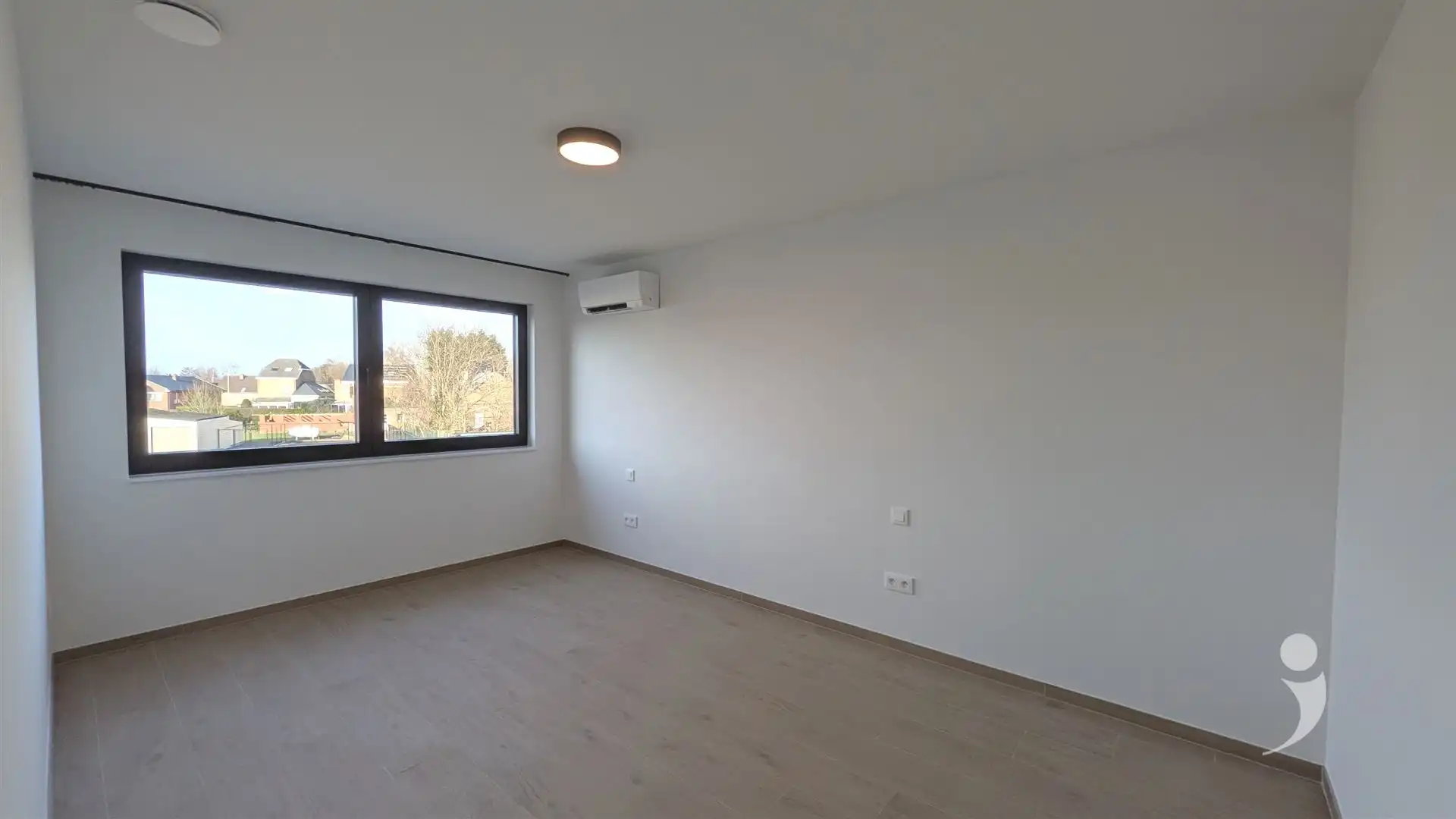 Nieuwbouw huis foto 11