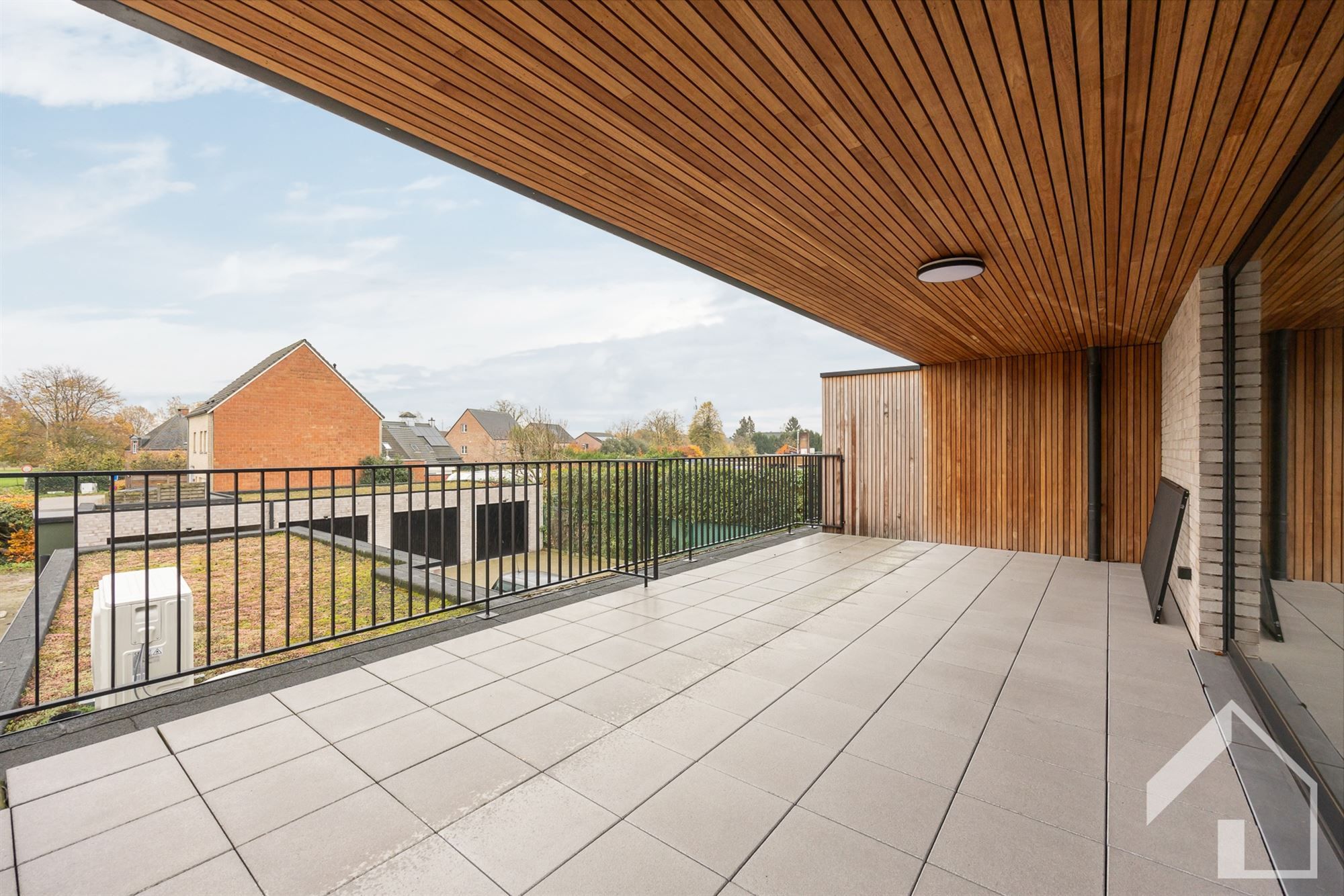 Prachtig en ruim appartement met lift! foto 16