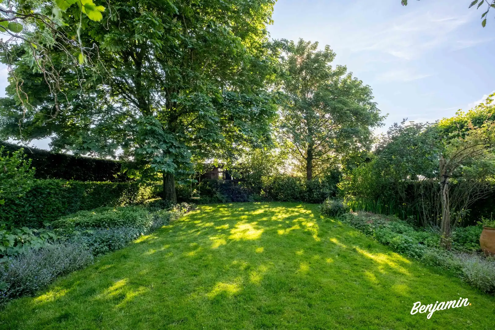 Villa met aparte praktijkruimte, zonnige tuin, garage en carport in Houthulst foto 11