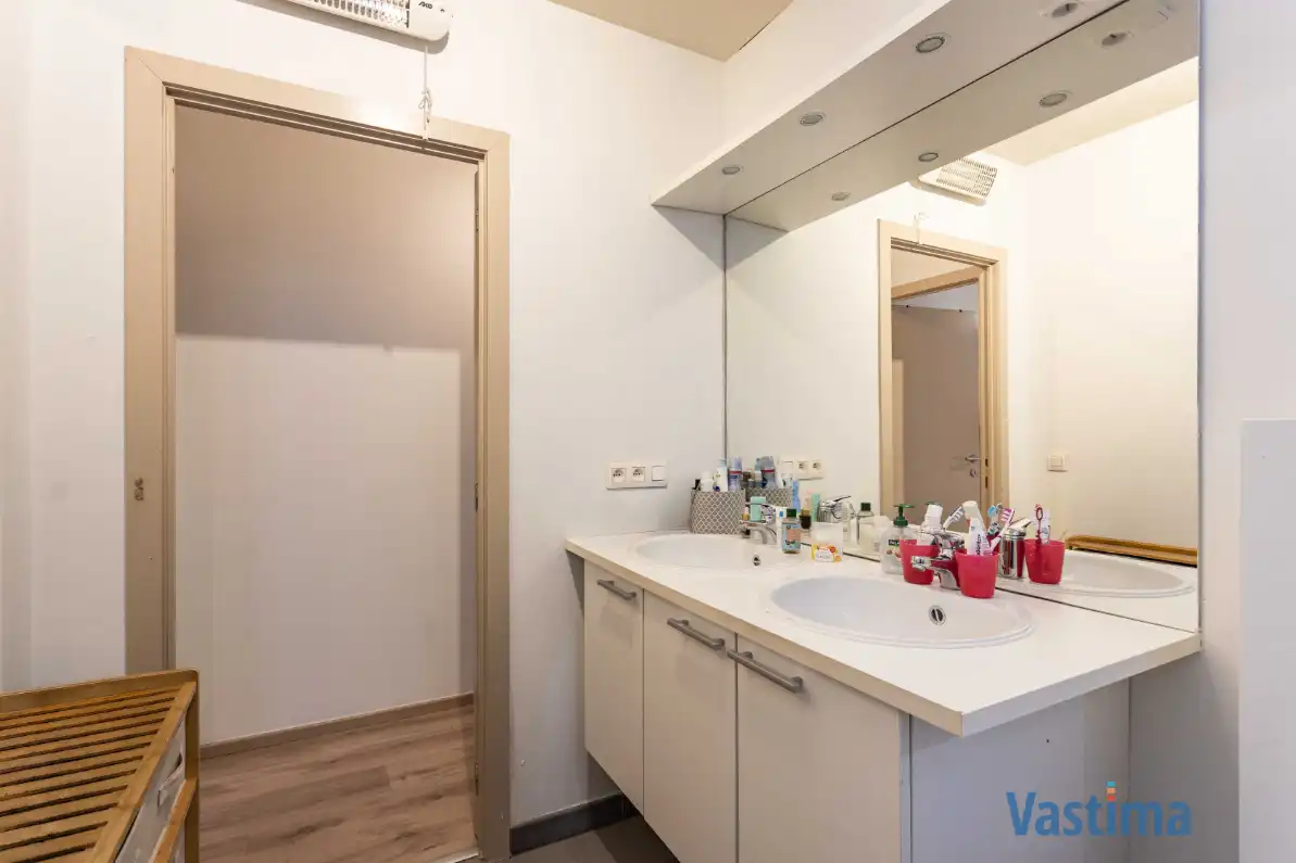 Appartement met 2 slaapkamers en parking aan de oevers van de Dender foto 10