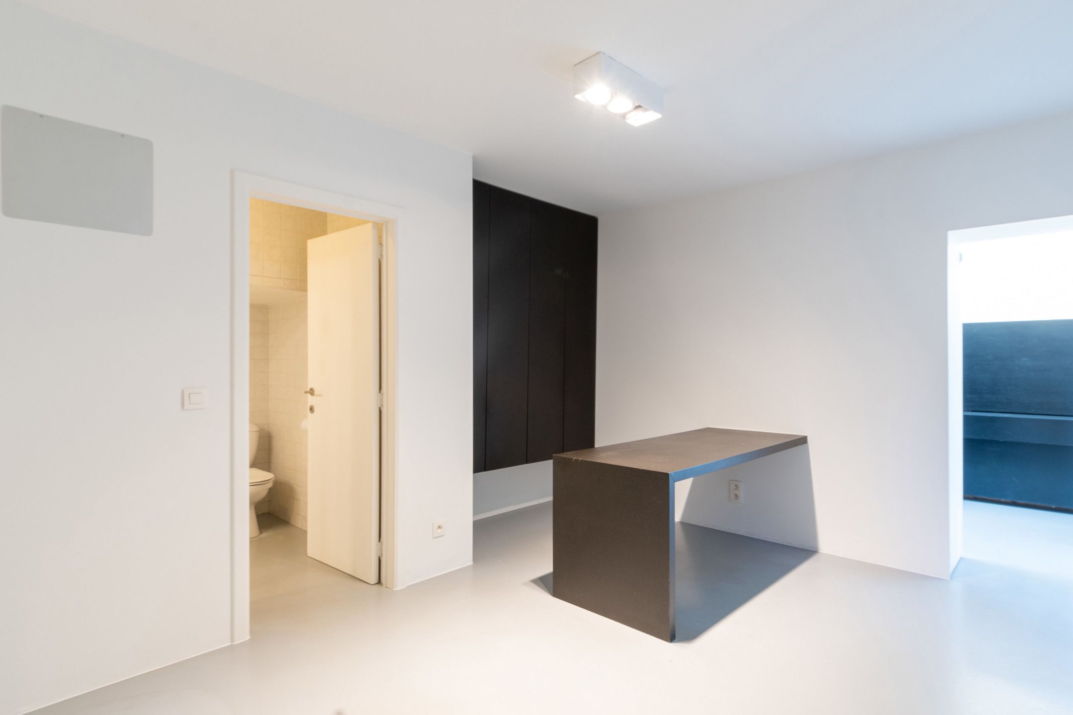 Burgerhuis in neorococostijl - handelshuis & 4 appartementen foto 8