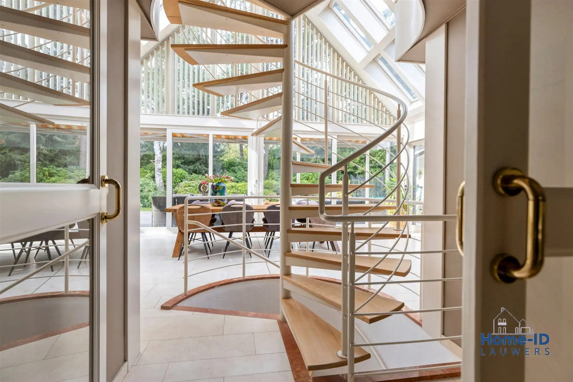 Exclusief wonen in alle rust op bijna 3.000 m² foto 47