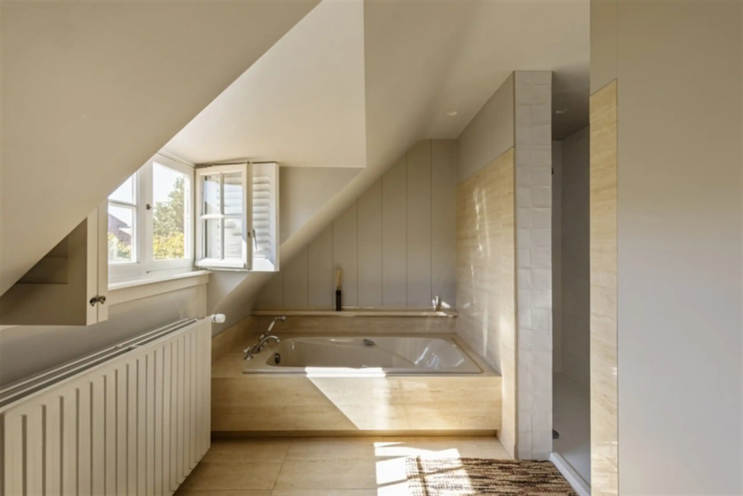 Warme thuisplek: charmante villa op 1084 m² met dubbele garage foto 17