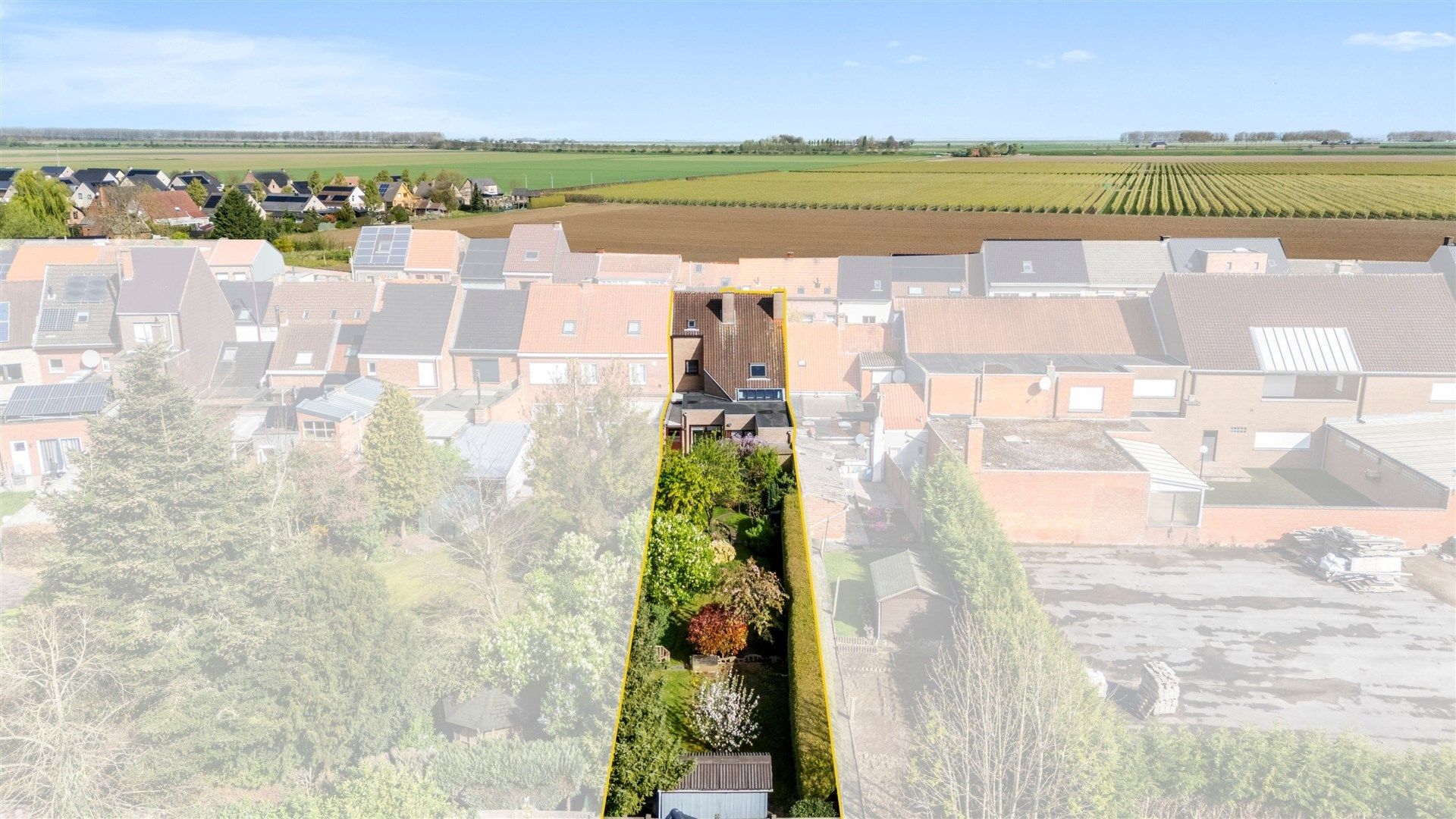 Instapklare gezinswoning met 3 slaapkamers en zonnige tuin  foto 32