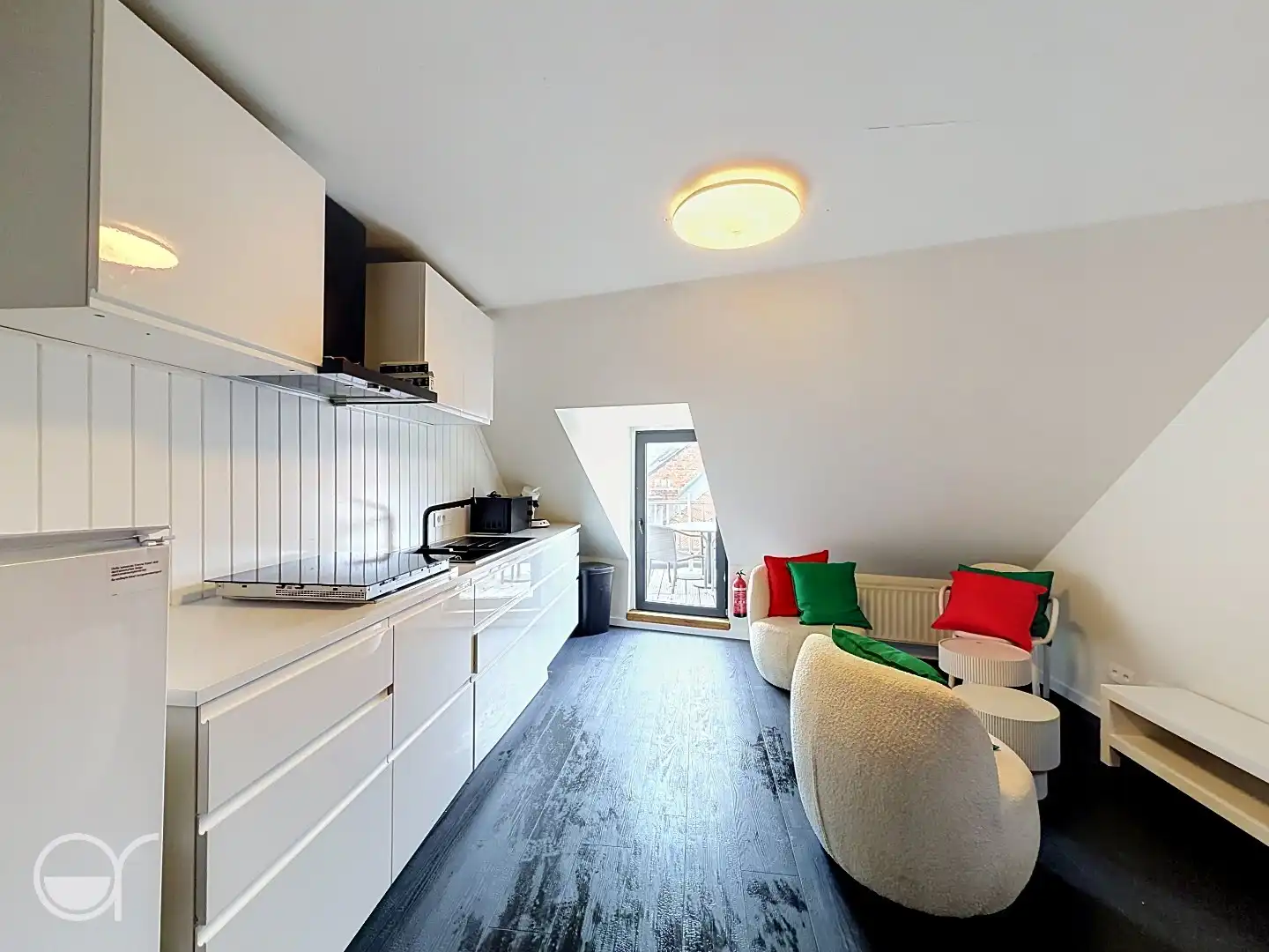 Duplex appartement op toplocatie te huur, ideaal voor co-housing.  foto 3