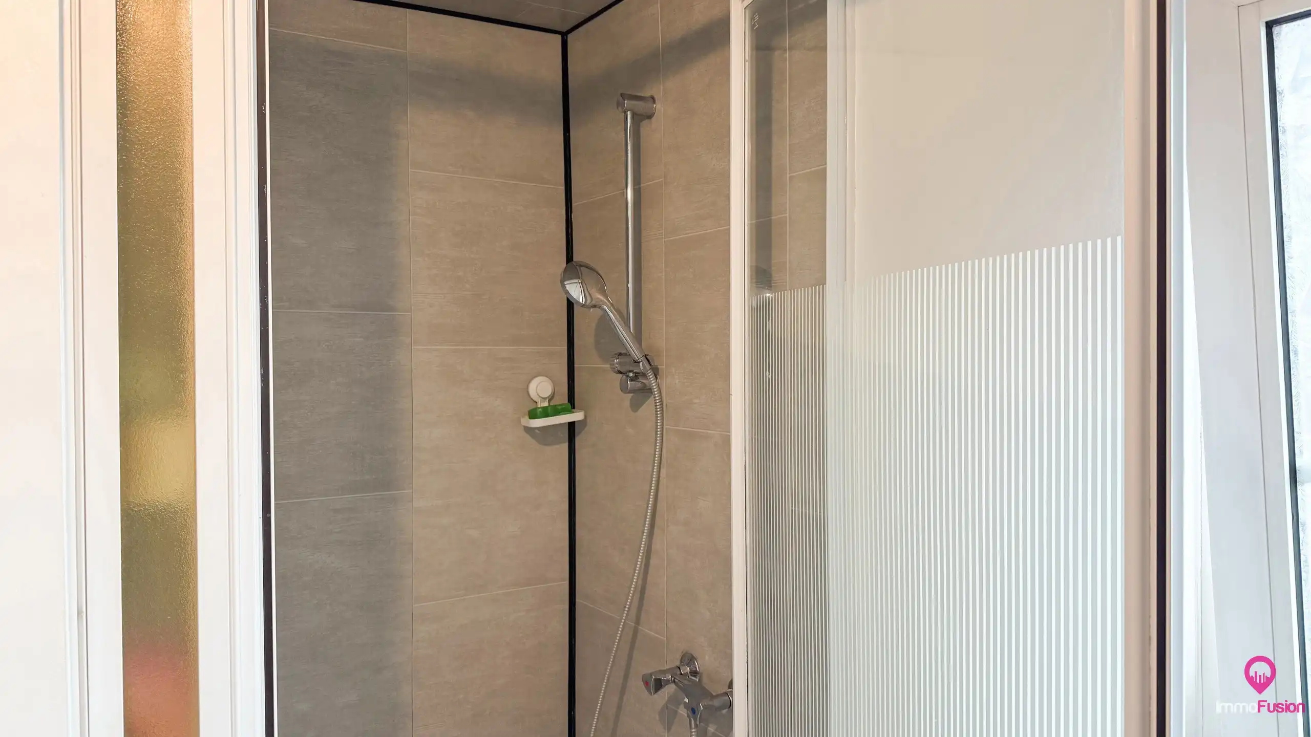 Instapklare vrijstaande woning met grote tuin in Berkenbos! foto 20