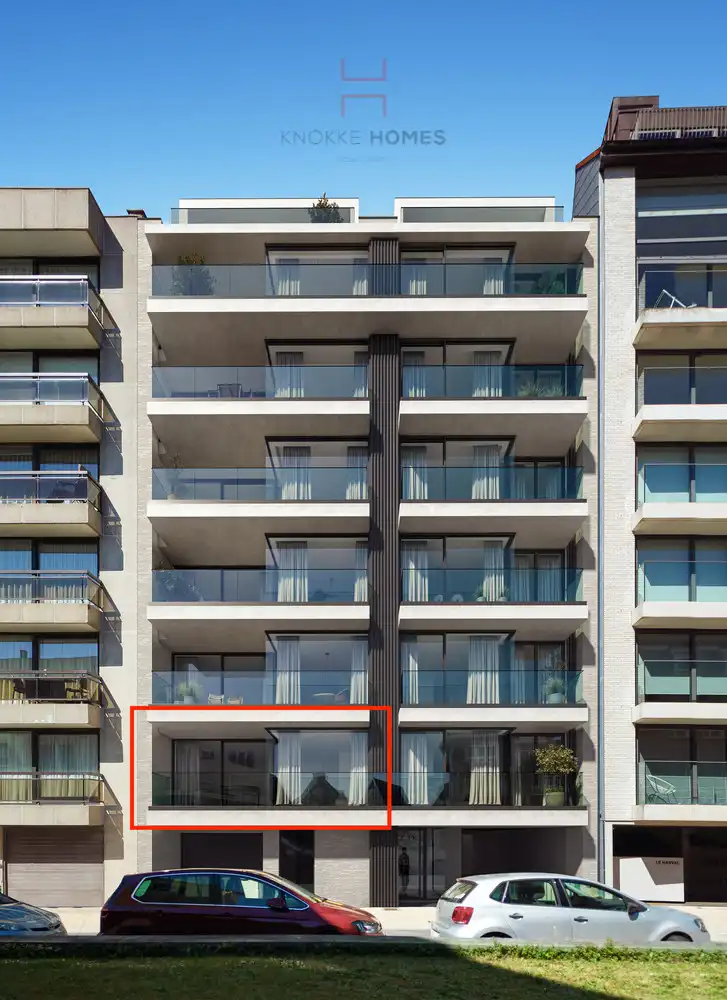 Nieuwbouwappartement met zuidgericht terras vlakbij het strand in Duinbergen foto {{pictureIndex}}