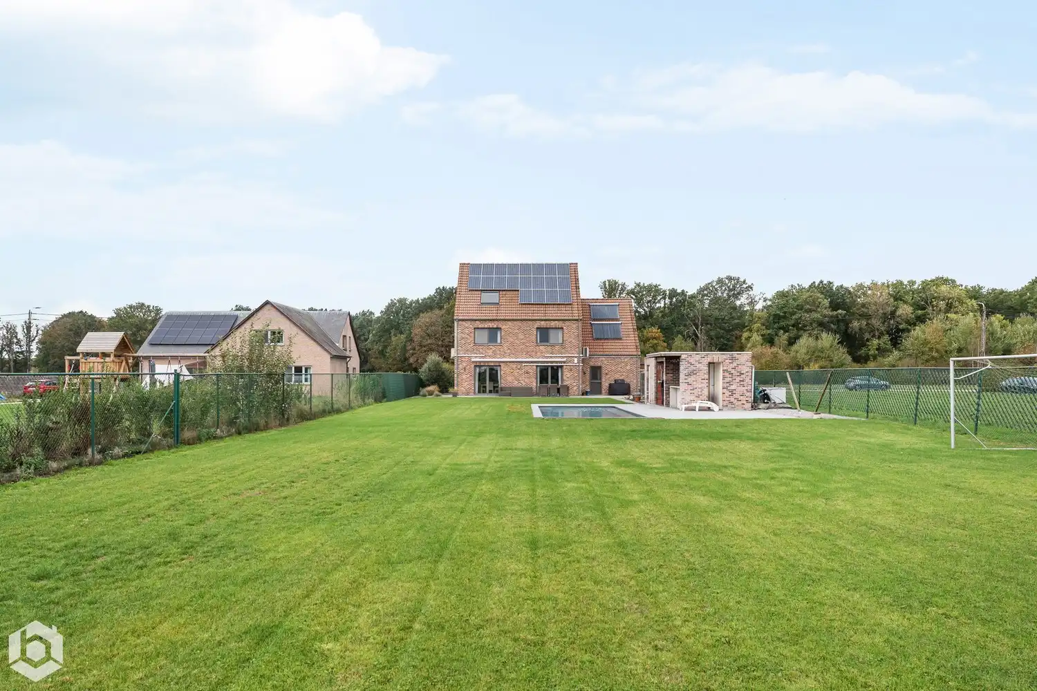 Prachtige villa met 5 slaapkamers op 15are grond met zwembad foto 30