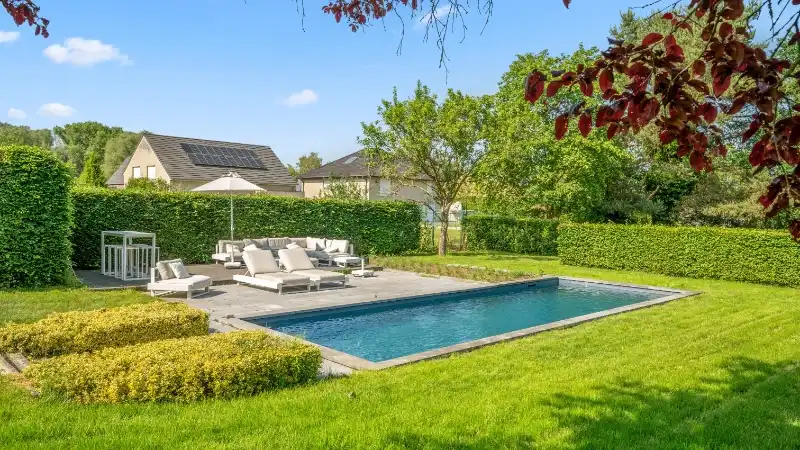 Stijlvolle villa van 380m² op 18 are met openluchtzwembad foto 19