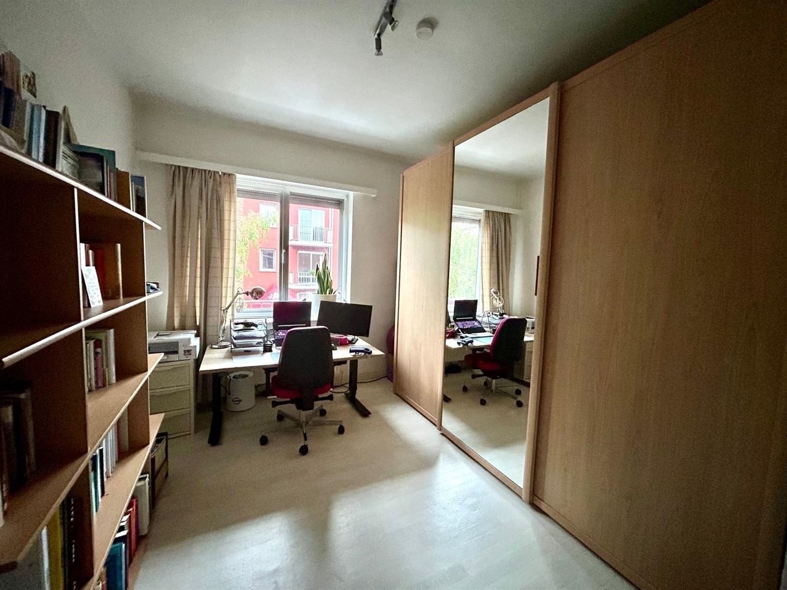 Tweeslaapkamerappartement met garagebox  foto 9
