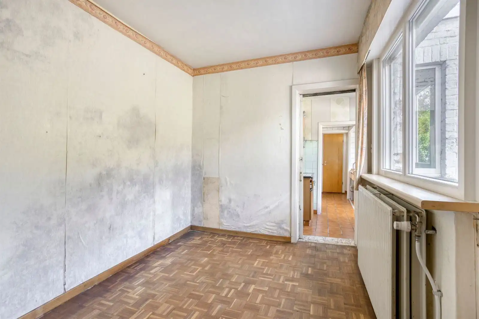 Drie-gevelwoning te Halle foto 10