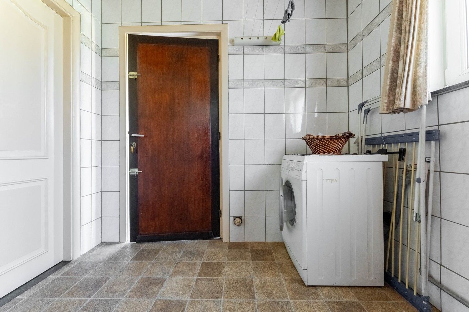 Landelijk gelegen vrijstaande woning op 12a 38ca nabij de Nederlandse grens! foto 19