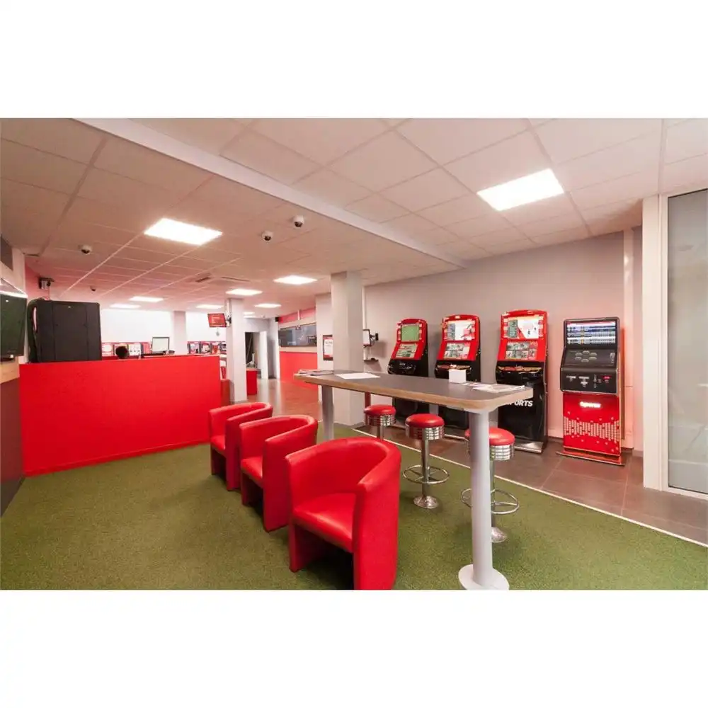 CENTRAAL GELEGEN HANDELSGELIJKVLOERS foto 3