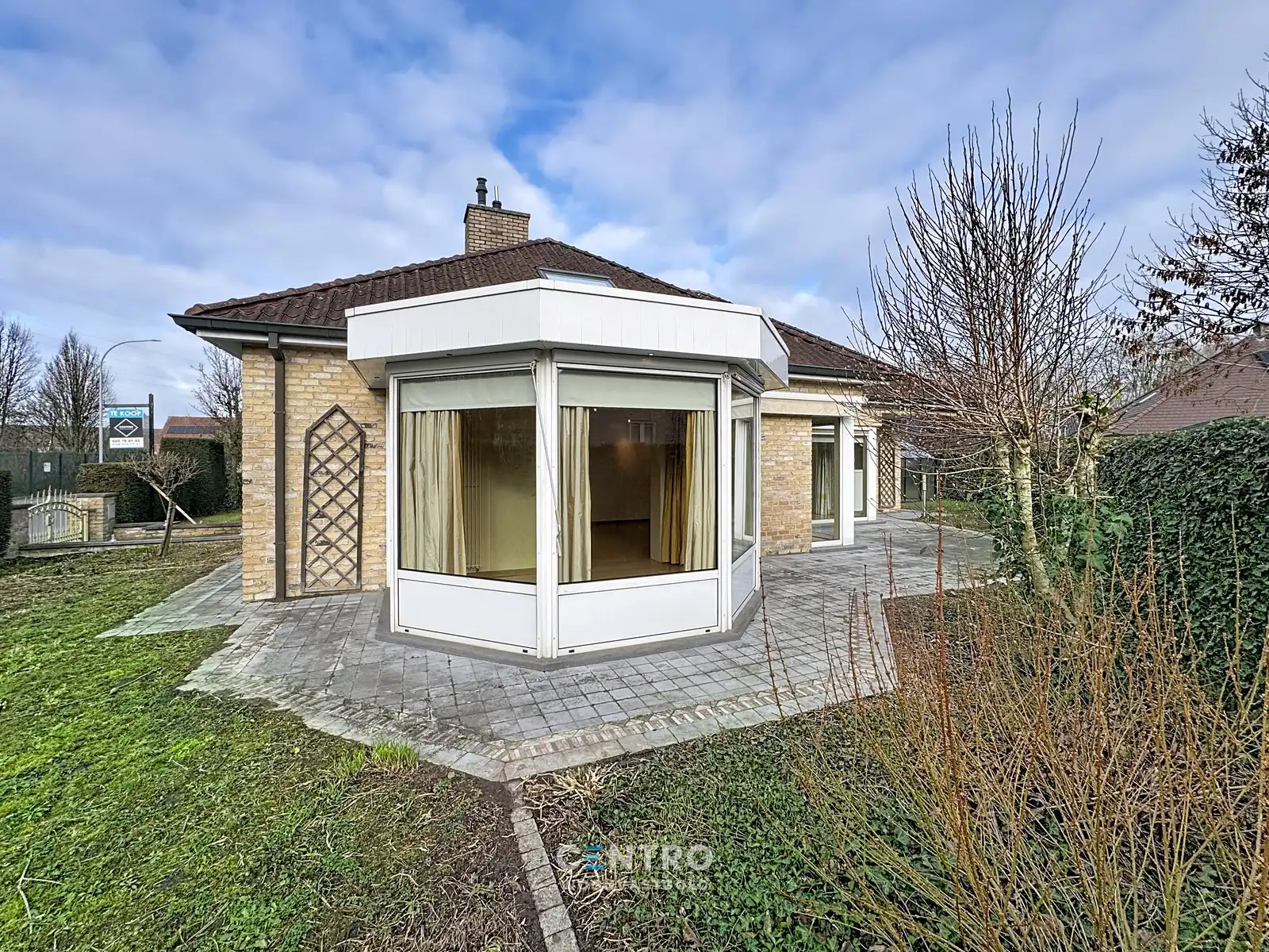 Ruime woning met 5 slpks, 2 badks én dubbele garage! foto 22