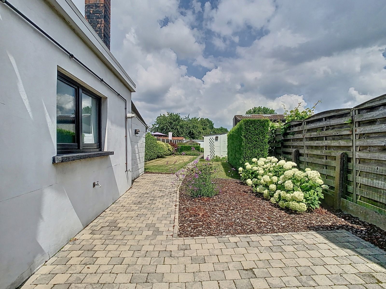 Stevige en Ruime Gezinswoning in een Rustige én Groene omgeving! foto 19