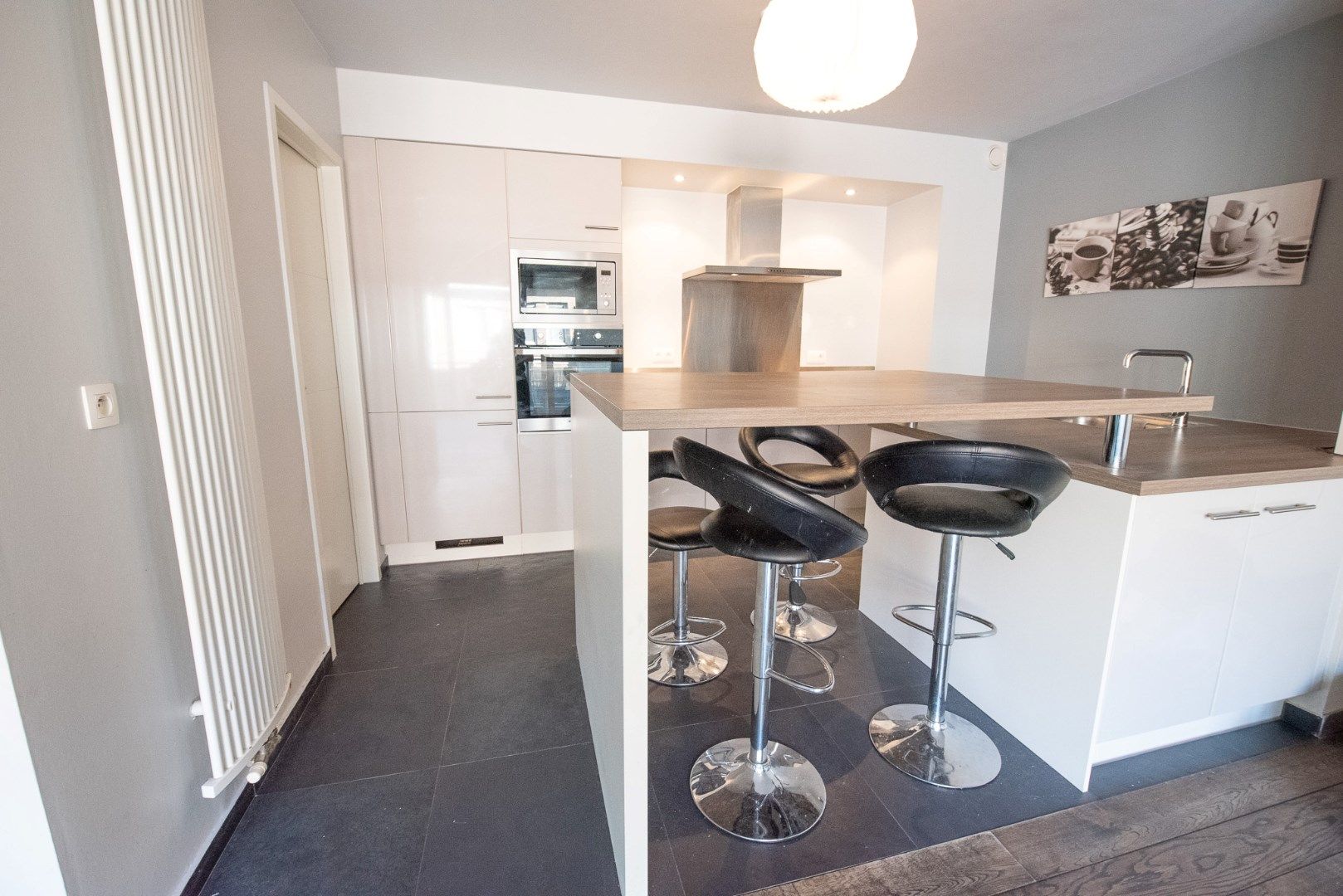 Mooi afgewerkt appartement TE HUUR nabij centrum van Desselgem in 'residentie Briek Schotte'.  foto 5