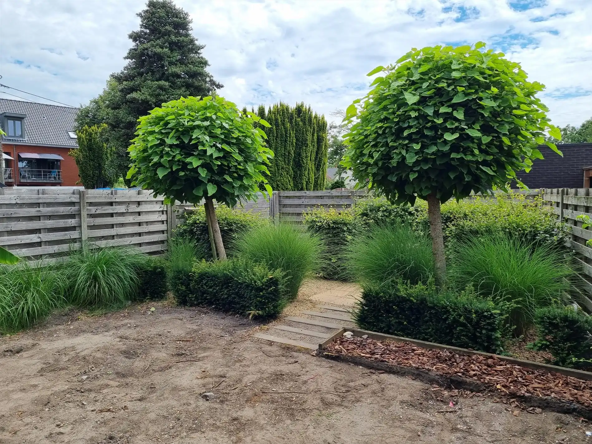 Knap gelijkvloers éénslaapkamerappartement met tuin en garagebox. foto 18