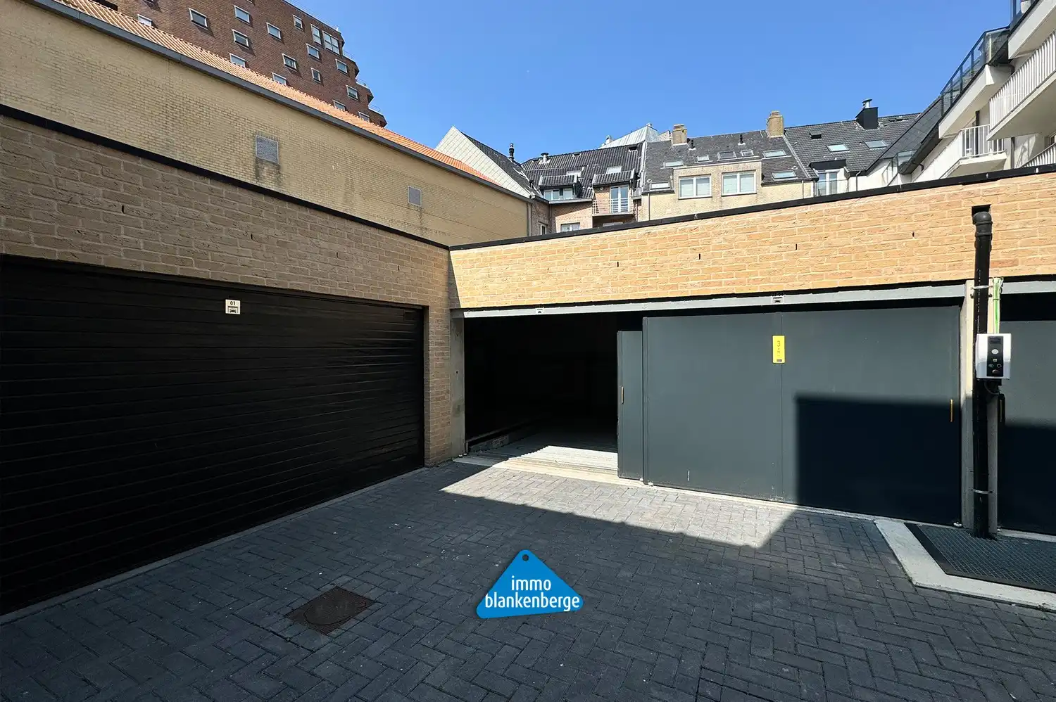 Parkeerplek met Elektrische Aansluiting in Residentie Ziedelinge foto 3