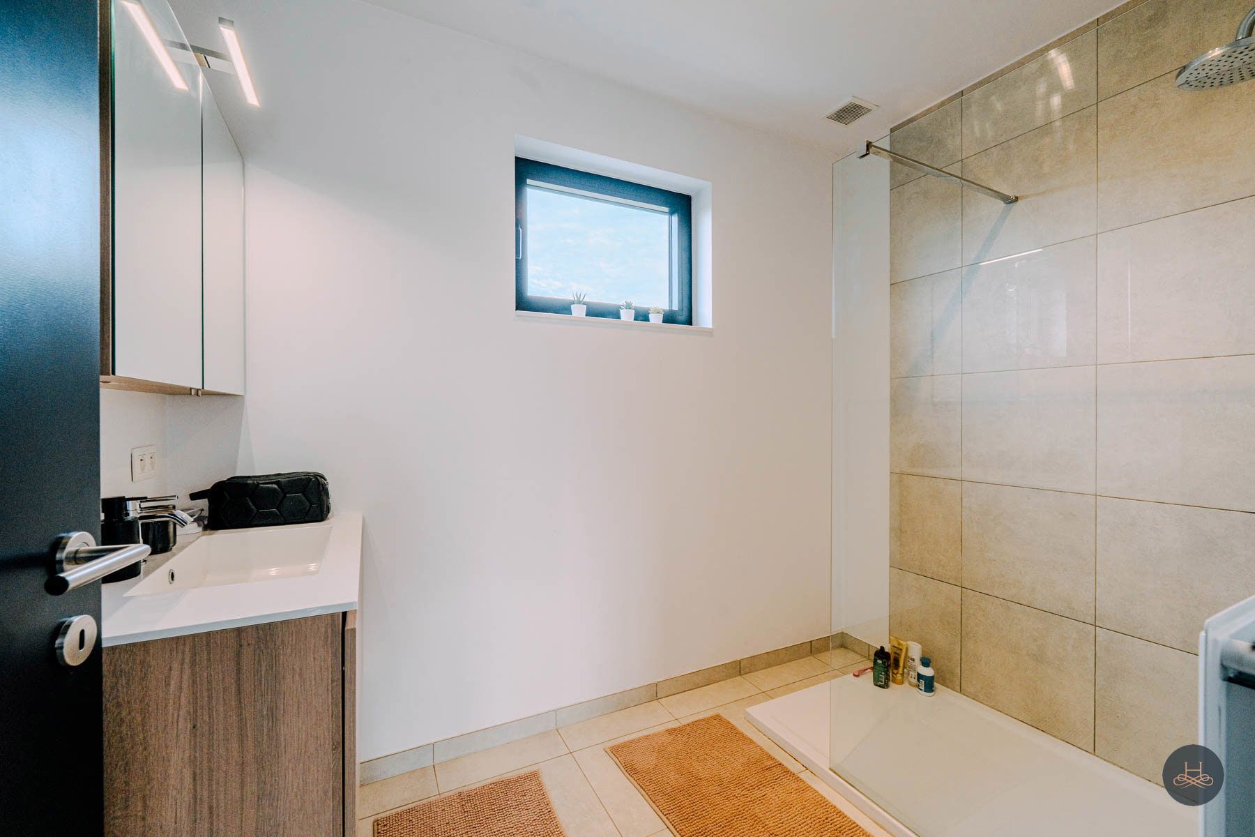 Licht en ruim duplex-penthouse met terras in Betekom foto 13