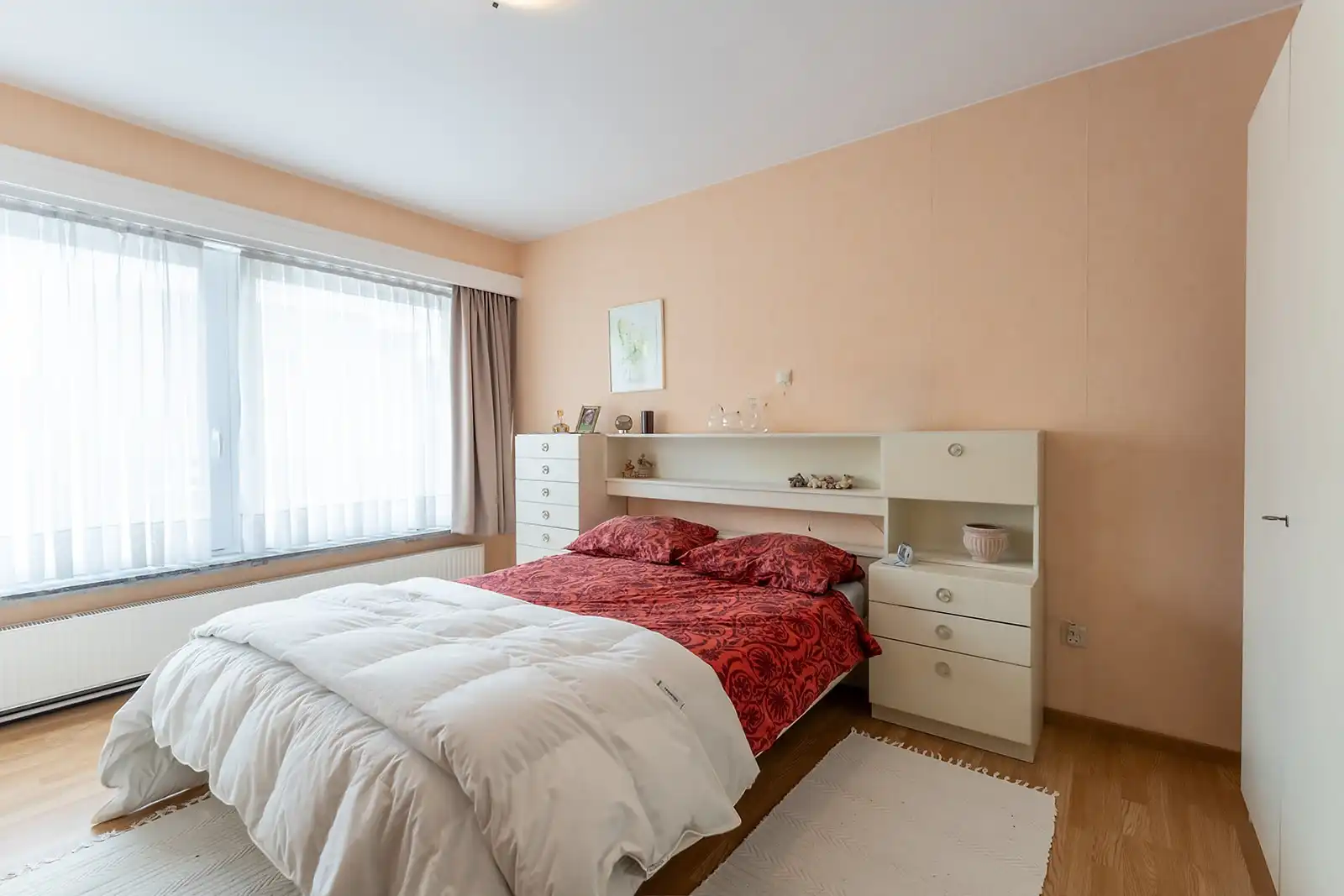 Ruim 3-slaapkamerappartement op topligging in het bruisende commerciële centrum van Blankenberge. foto 6