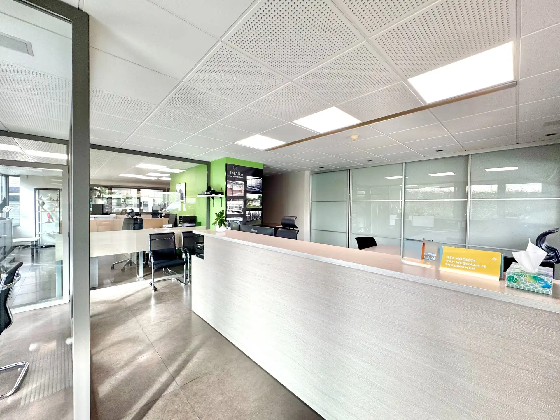MAGAZIJN-CONSTRUCTIEHAL | KANTOOR | TRIPLEX APPARTEMENT | 1.147 M² foto 4