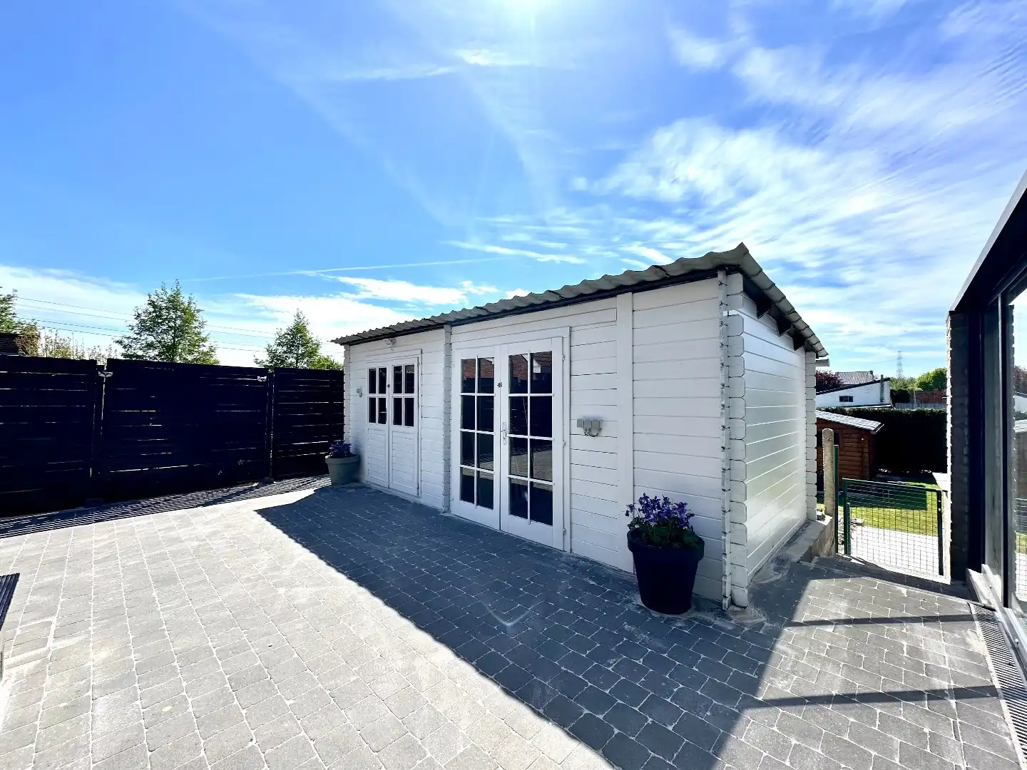 Ruime en gerenoveerde gezinswoning met 3 slaapkamers en veel comfort foto 12