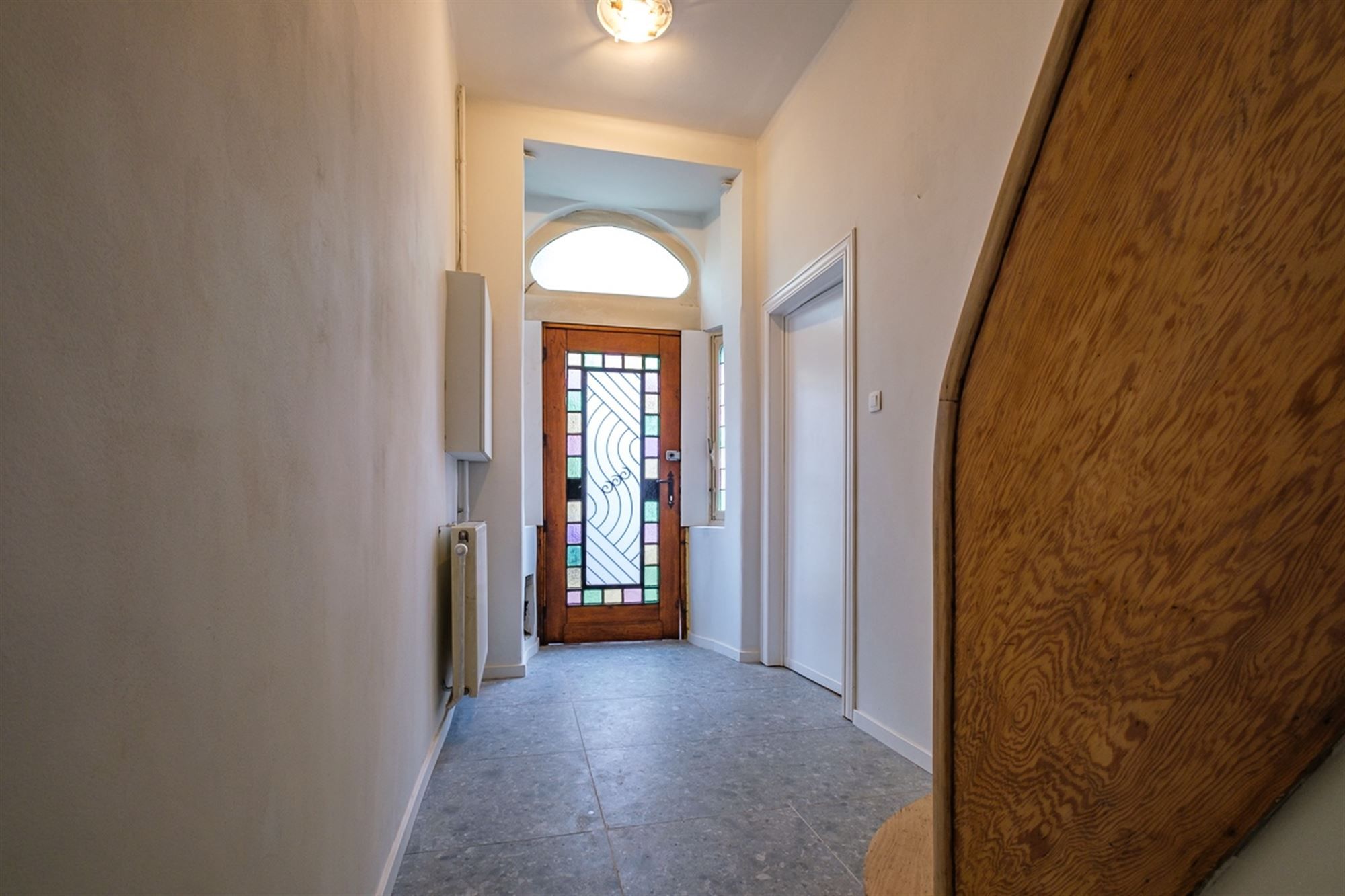 PRACHTIG HERENHUIS TE HUUR MET 4 SLKS IN HET CENTRUM VAN SINT-TRUIDEN  foto 3