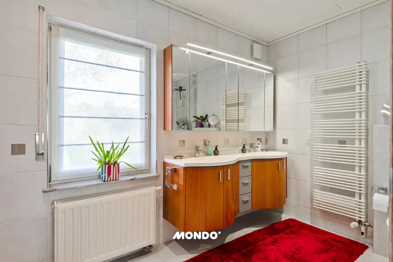 Ruime woning met 3 slaapkamers, garage en open uitzicht tuin nabij de dijk in Heffen foto 18