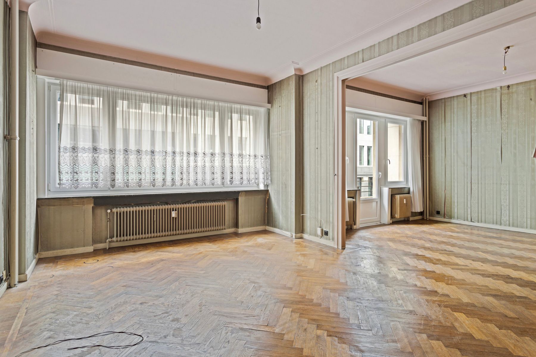 Stijlvol appartement met 1 slaapkamer in de Europese wijk foto 4