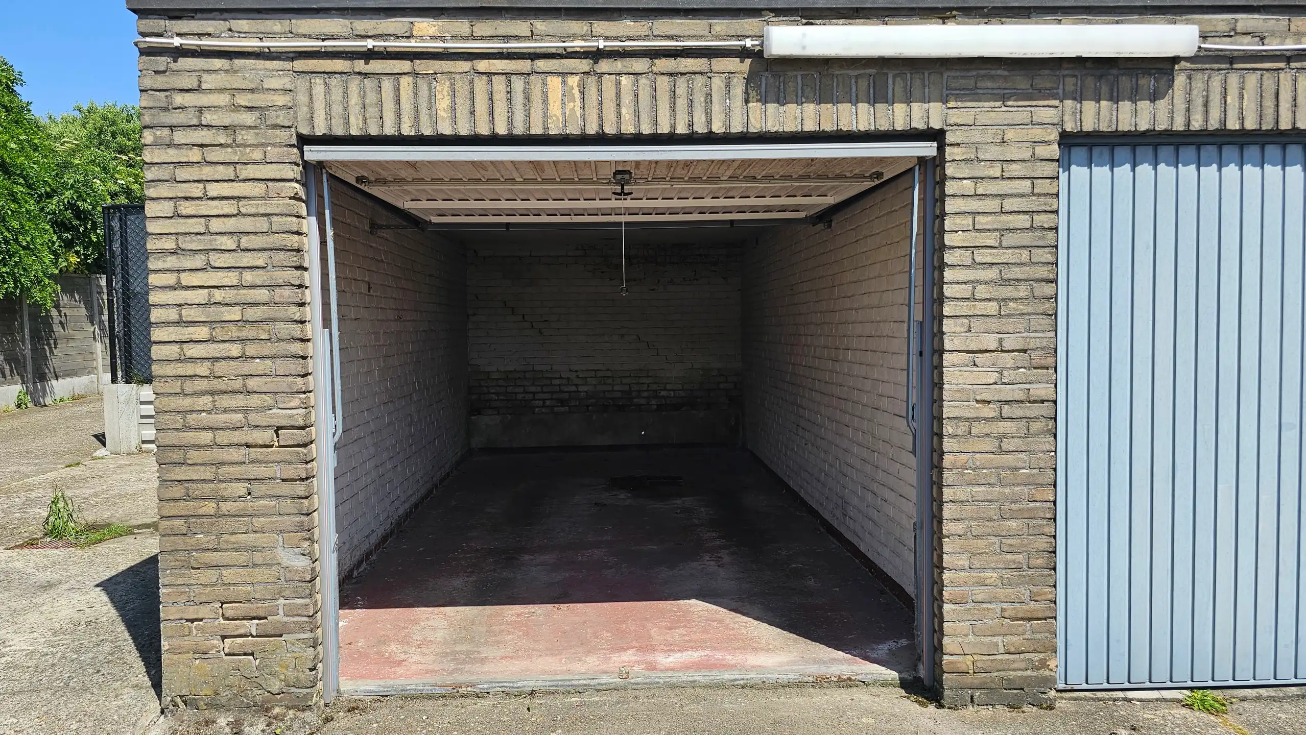 Volledig vernieuwd 2 slaapkamer-appartement te huur foto 16