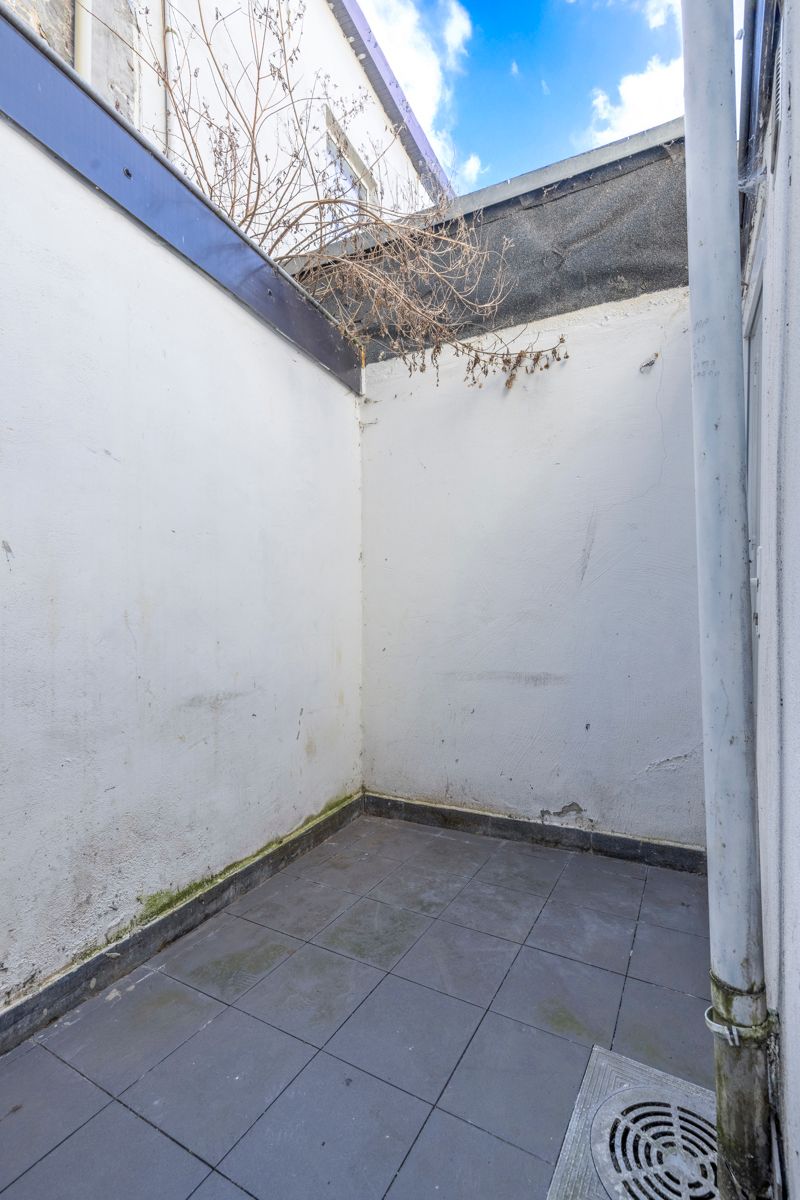 Charmante rijwoning met 2 slaapkamers foto 9