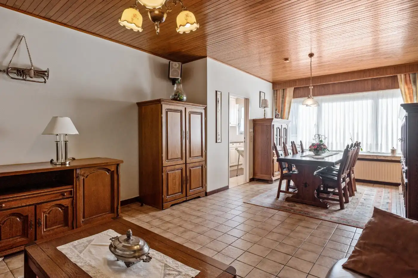 Gezellig, goed gelegen app. op GLV met 2 slpk., veranda en garage foto 3