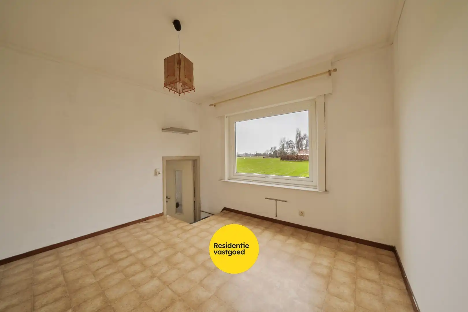 Alleenstaande woning op ruim perceel met vernieuwd woongedeelte en loods (80 m²) foto 21