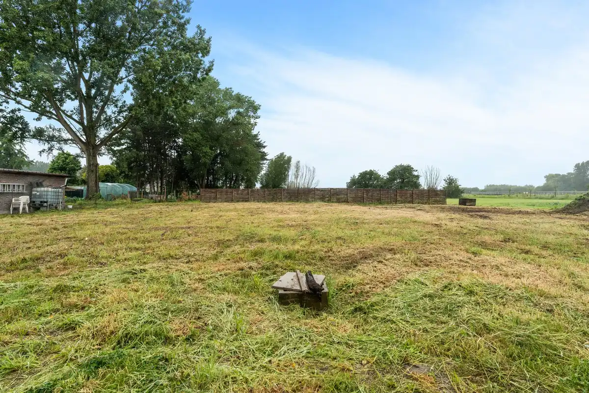 Hectaar bouwt halfopen woningen in Arisdonk, Waarschoot! foto 3