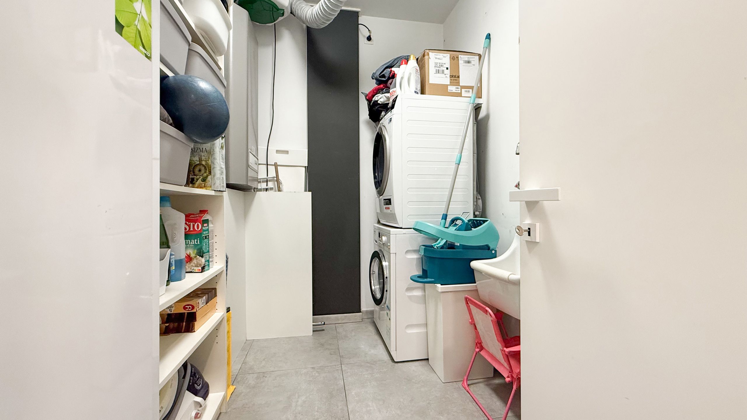 Ruim appartement met 3 slaapkamers en groot terras in Boekt! foto 27