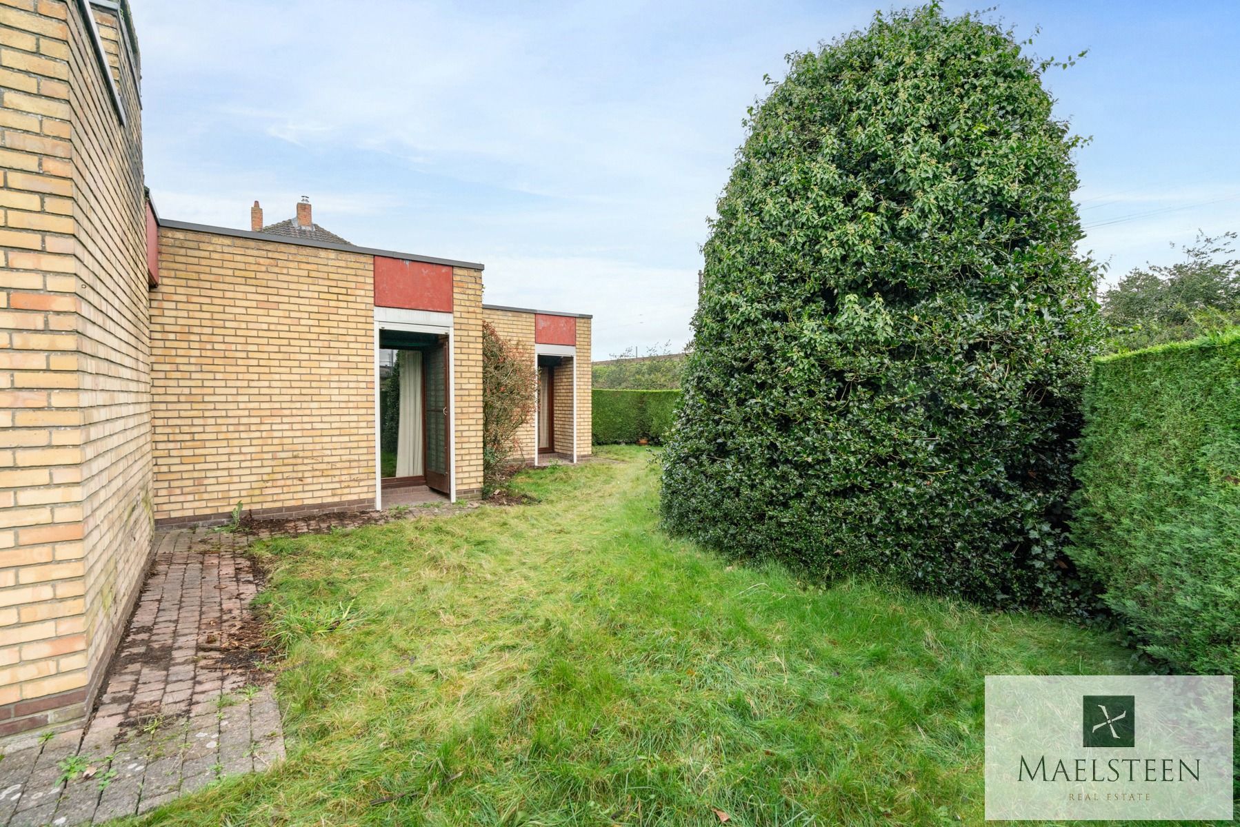 Op te frissen woning aan de rand van Brugge foto 22