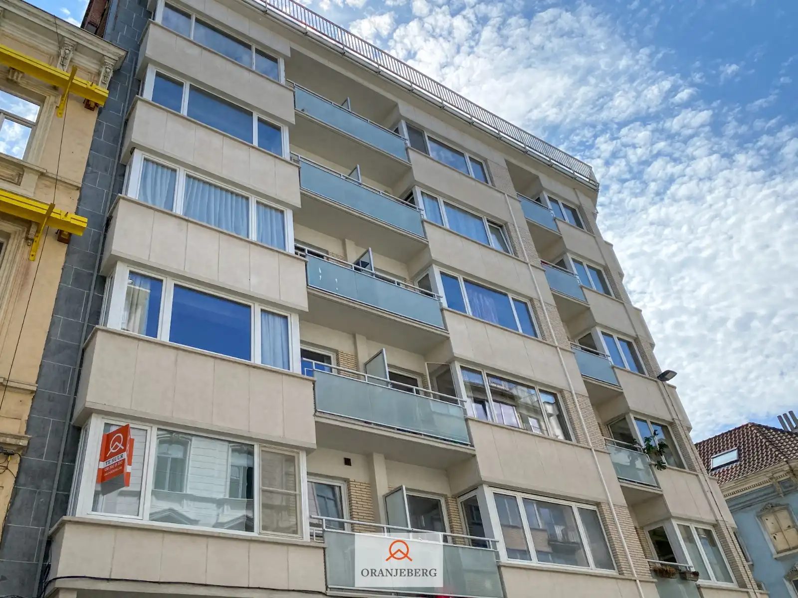 2 slpk appartement met terrassen op toplocatie in hartje Gent foto {{pictureIndex}}