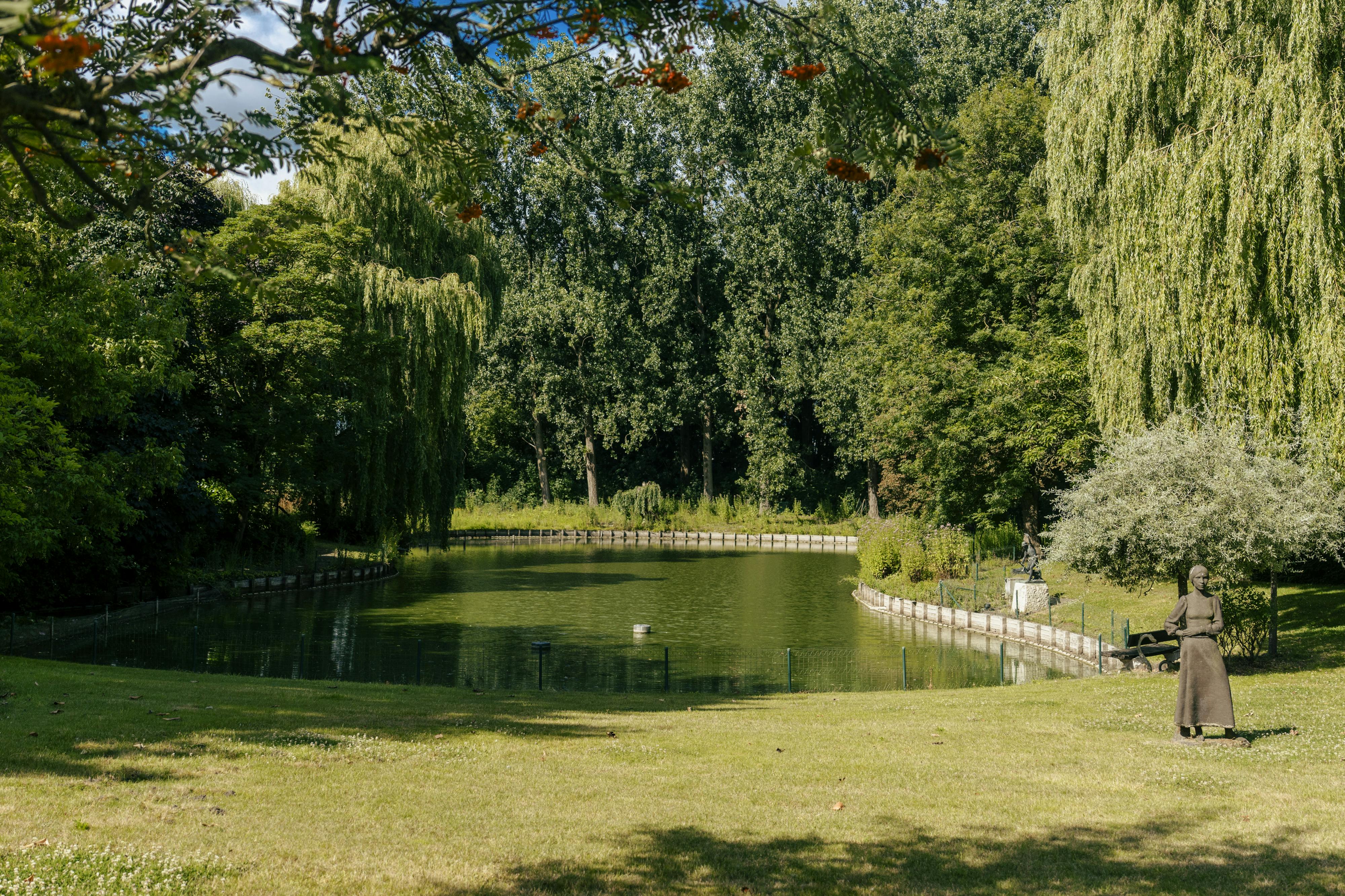 Unieke villa met vijver te koop aan de rand van Roeselare foto 32