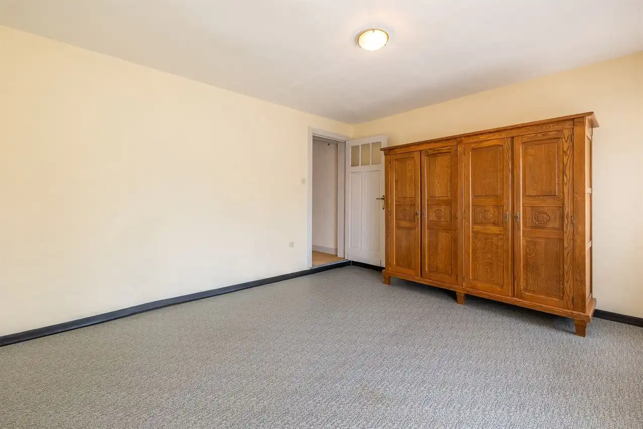 Ruime woning met mooi tuindeel op wandelafstand van centrum foto 22