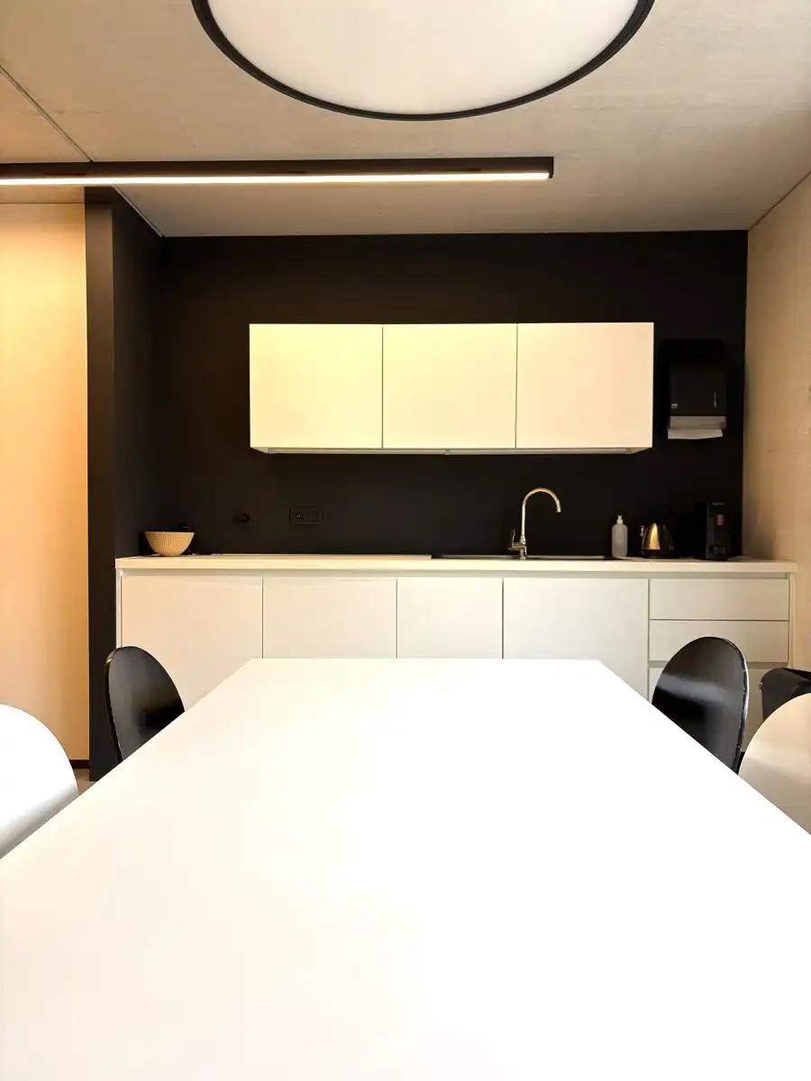 Modern kantoor /handelszaak foto 9