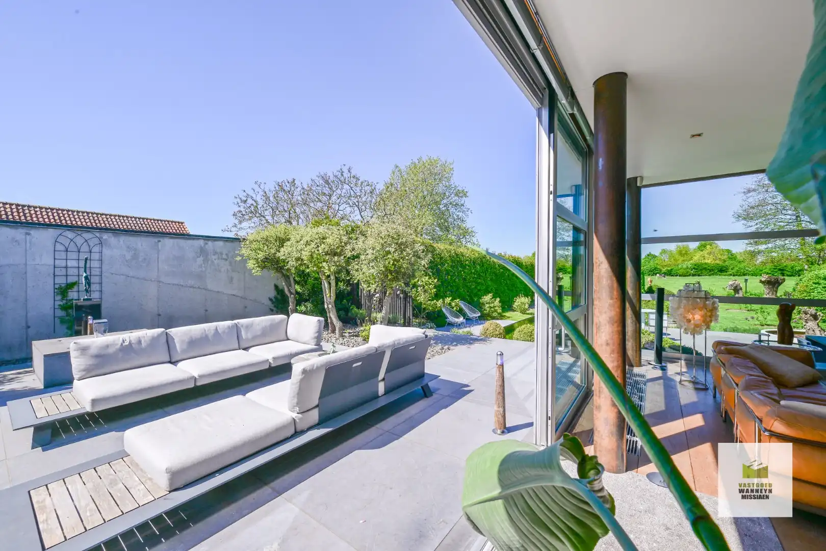 Unieke architectenwoning met hoogwaardige afwerking, landelijk vergezicht en twee kantoorruimtes foto 21