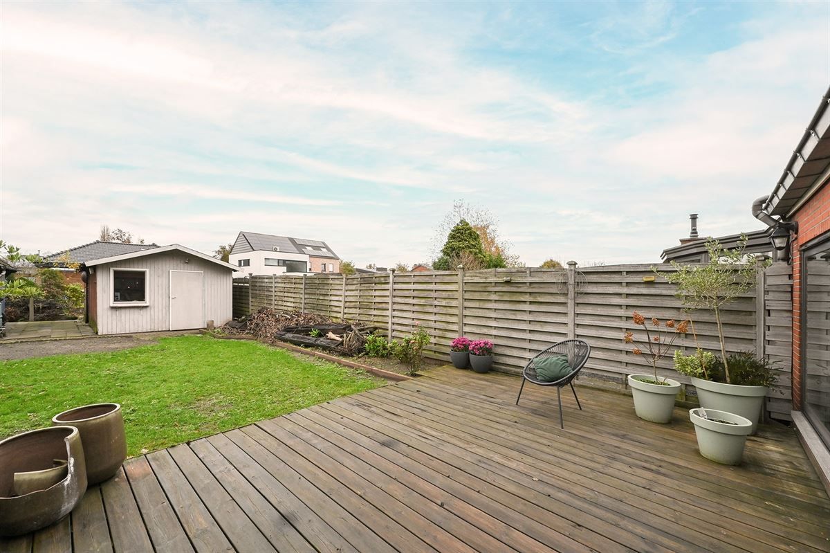 Mooi en perfect onderhouden halfopen woning te Stabroek foto 25