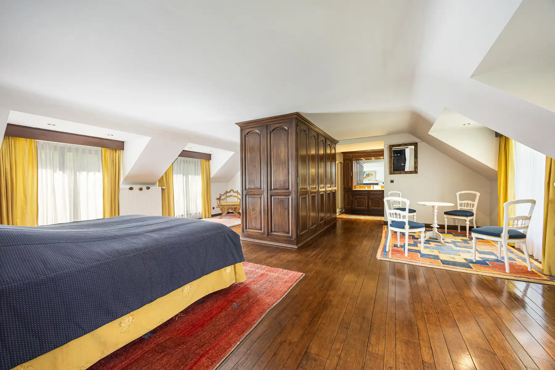 KASTEELVILLA MET BINNENZWEMBAD OP 7.233M² foto 6