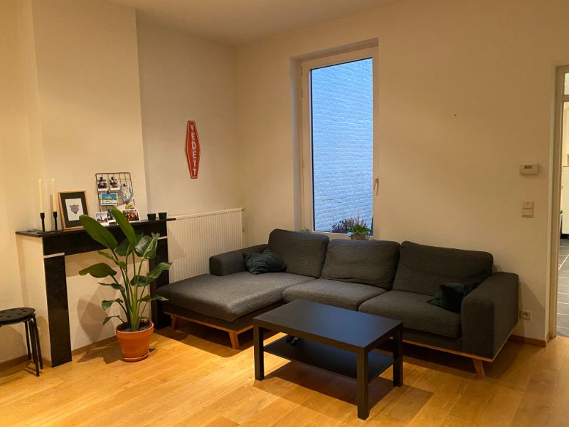 gezellige, gerenoveerde rijwoning te huur in centrum Tielt foto 3